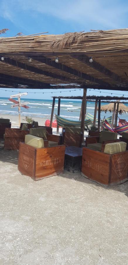 Апартаменты Garsoniera Papaya Beach Нэводари Экстерьер фото