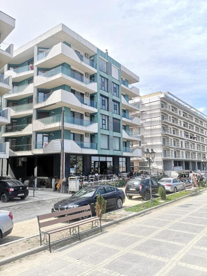 Апартаменты Garsoniera Papaya Beach Нэводари Экстерьер фото